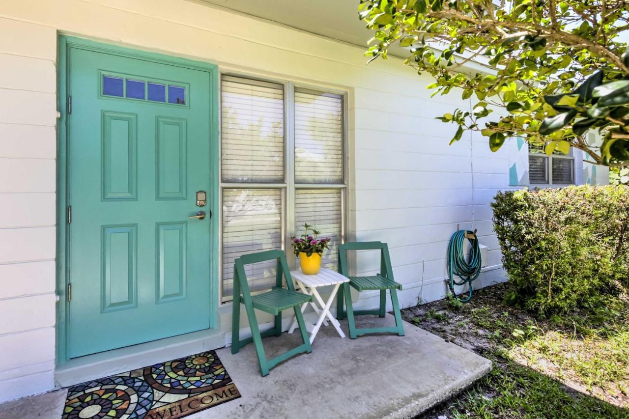 New Smyrna Beach Abode With Fire Pit, Walk To Beach! Dış mekan fotoğraf