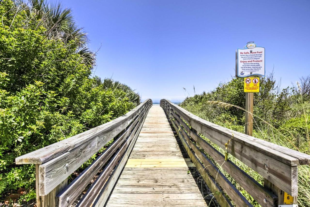 New Smyrna Beach Abode With Fire Pit, Walk To Beach! Villa Dış mekan fotoğraf